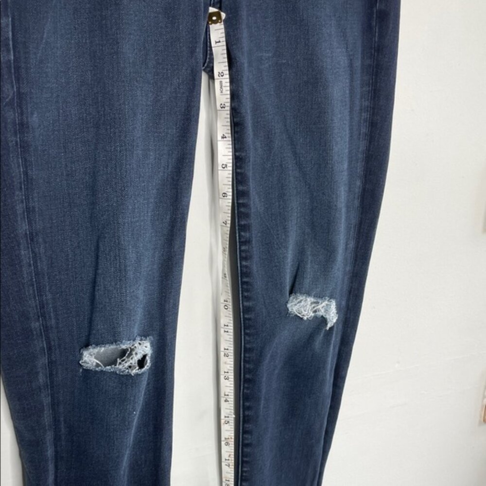 American Eagle Outfitters Women's Distressed Dark Blue Skinny Jeans - Picture 11 of 12